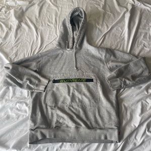 Supreme Logo Zip Pouch Grey Hoodie